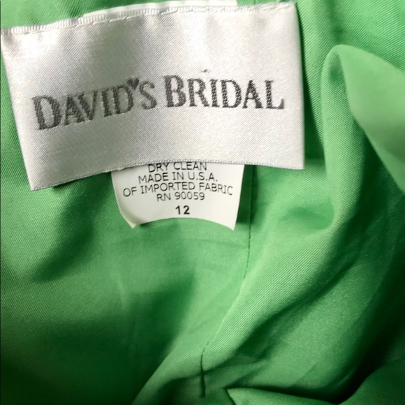 David’s bridal strapless dress - Picture 5 of 5